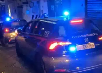 In quattro tentano di svaligiare negozio di fuochi d’artificio: 1 arrestato, 3 in fuga