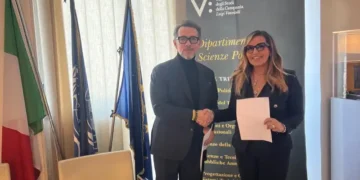 Firmato protocollo d’intesa tra Rise Up!! e il dipartimento di Scienze Politiche dell’UniVanvitelli