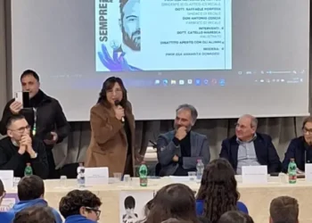 Catello Maresca incontra gli studenti del Giovanni XXIII di Recale