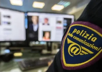 Pedofilia online: blitz polizia Venezia, 12 arresti, operazioni anche in provincia Caserta