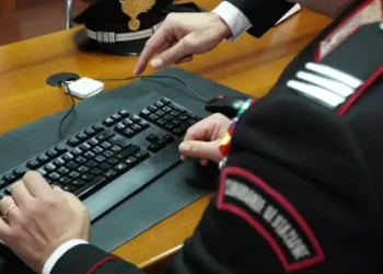 Truffe online: creano sito specchio di nota piattaforma e truffano 18 persone, coppia denunciata