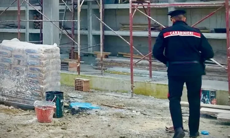 carabinieri cantiere parrocchia san prisco