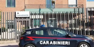 Bellona: rinchiude il cane in box in campagna senza cibo, denunciato