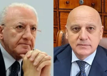 De Luca alla posa della prima pietra dei lavori di ampliamento dell’ospedale di Marcianise