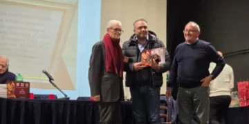 Successo per la serata finale della mostra presepiale, Santangelo: il Villaggio è tornato centrale nella vita sociale e culturale di Maddaloni