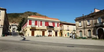 Caserta: piazza della Seta sprofonda, Napoletano interroga Sindaco e Amministrazione comunale