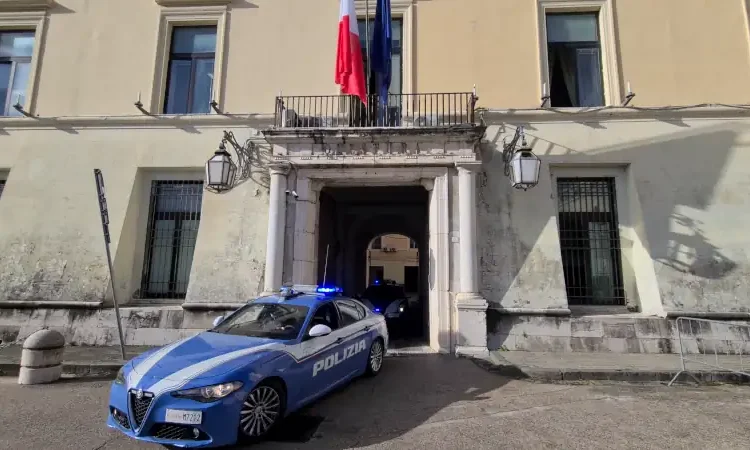 questura polizia Caserta