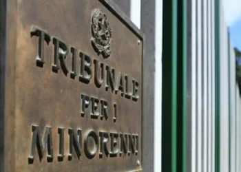 Rapina ufficio postale Casaluce: minorenni in comunità dopo indagini