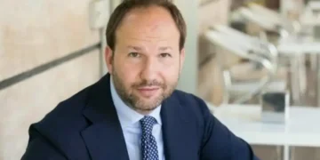 Lega Campania in piazza con Zinzi a sostegno delle Forze dell’Ordine