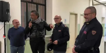 Cyberbullismo, all’Istituto “Gaglione” di Capodrise gli esperti della Polizia di Stato