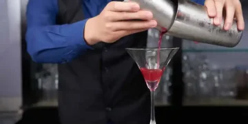 Confcommercio Caserta: parte il corso gratuito di Barman