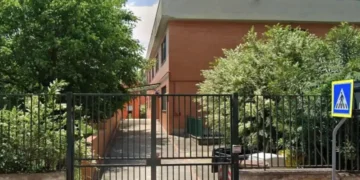 Caserta: riscaldamenti non funzionanti, al Don Milani bimbi in aula con stufette