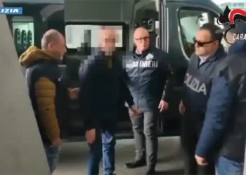 Camorra, estradato latitante storico esponente del clan Piccolo di Marcianise