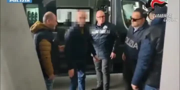 Camorra, estradato latitante storico esponente del clan Piccolo di Marcianise