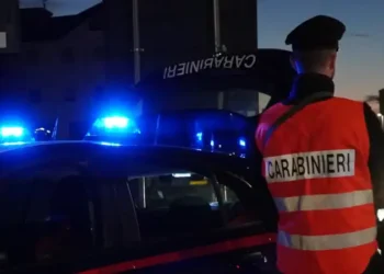 San Felice a Cancello: tenta di rapinare due minorenni, preso mentre scappa su treno