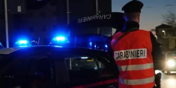 San Felice a Cancello: tenta di rapinare due minorenni, preso mentre scappa su treno