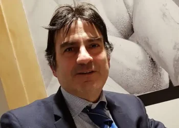 L’onorevole Arnaldo Gadola, deputato del Parlamento Internazionale candidato alla Regione Campania punta sulla piena occupazione dei giovani
