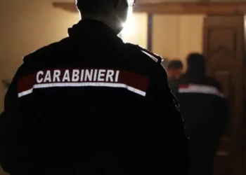 Tutela salute cittadini: sospesa attività di generi alimentari ad Aversa
