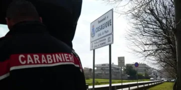 Casagiove: aggredisce e minaccia i genitori, arrestato 34enne