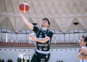 La Juvecaserta espugna il PalaTiziano, serio “rischio” play-inn per i bianconeri