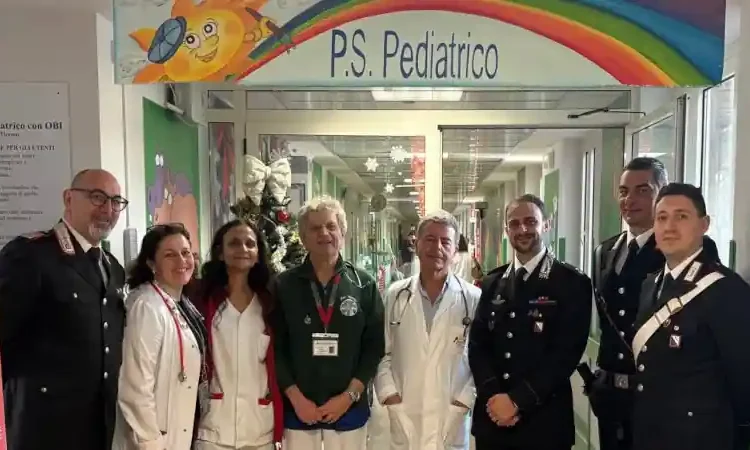 Carabinieri Caserta Natale Pediatria