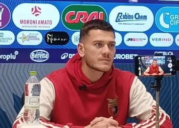 Victor De Lucia, portiere Casertana