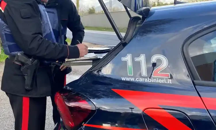 auto carabinieri