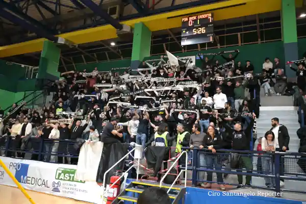 il pubblico bianconero il pubblico bianconero Juvecaserta a Monterusciello