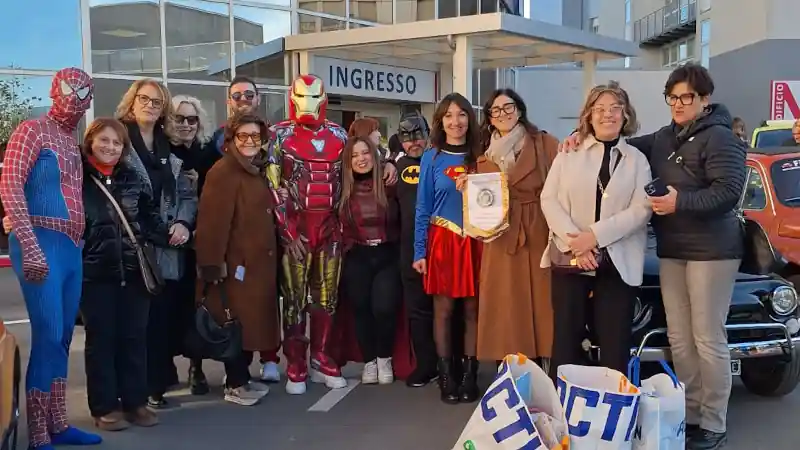 supereroi ospedale caserta
