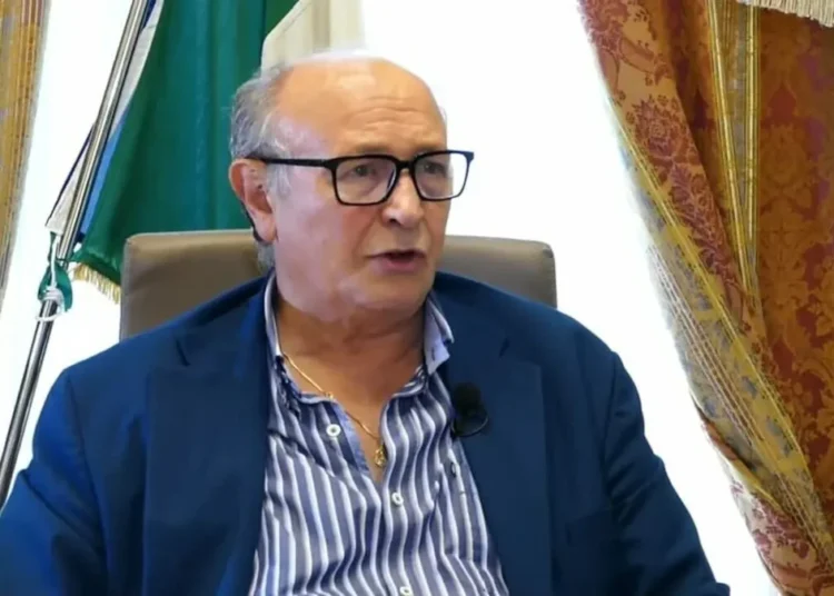 Giuseppe Oliviero, sindaco Portico di Caserta