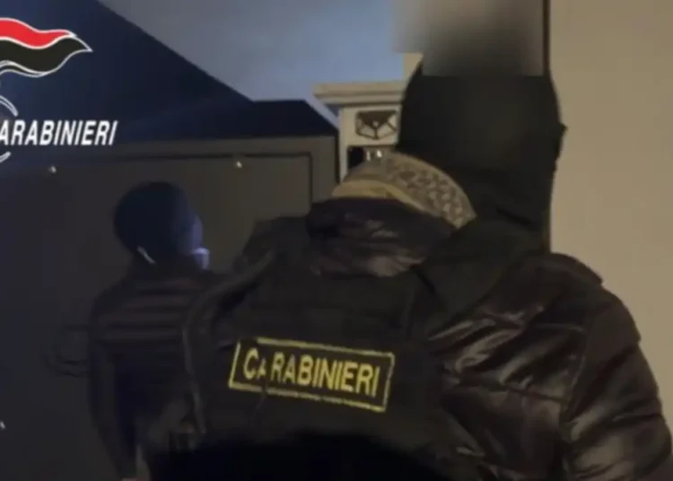 Casalesi blitz Carabinieri