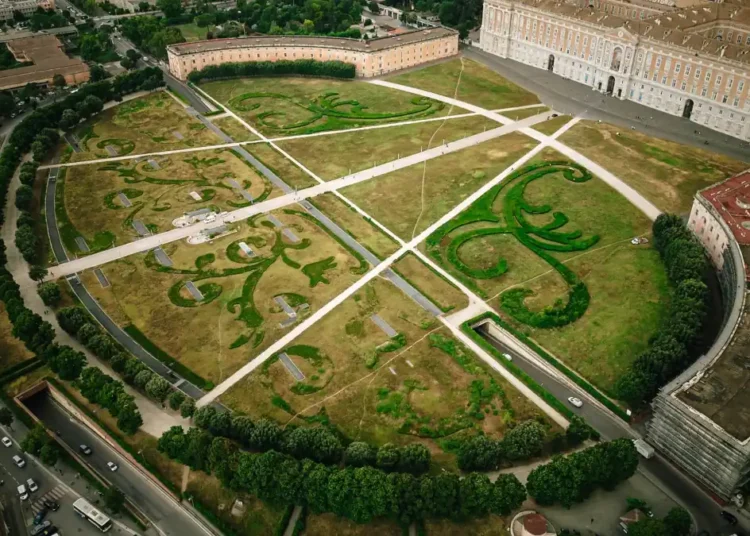 concerti Reggia di Caserta piazza Carlo di Borbone pubblico