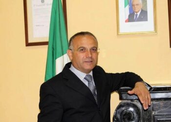 San Prisco, cadono sindaco e giunta: arriva il commissario