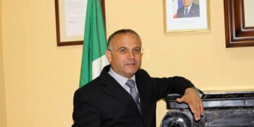 San Prisco, cadono sindaco e giunta: arriva il commissario