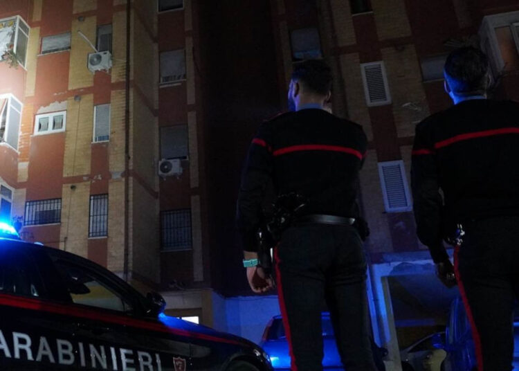Maddaloni arresto aggressione genitori